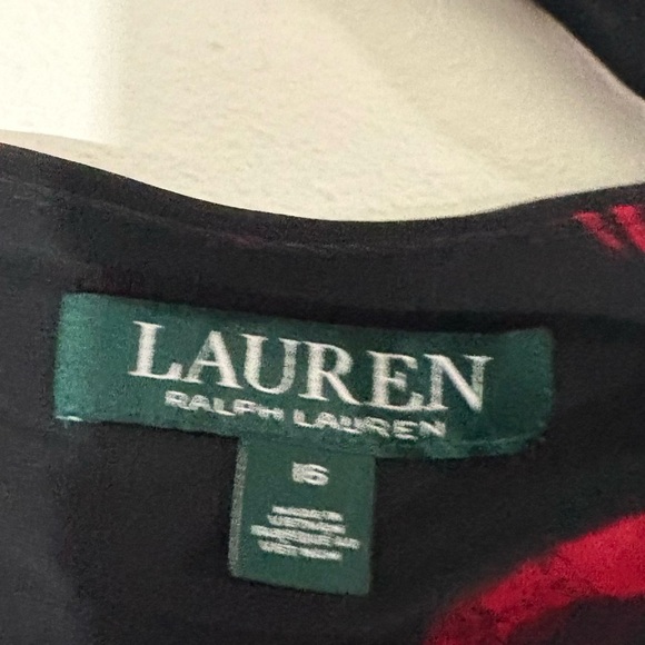 Elegant Red Floral Wrap Dress​ - Picture 3 of 3